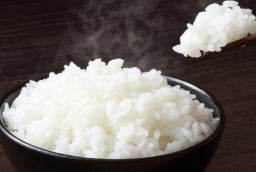 Điều gì sẽ xảy ra với cơ thể nếu bạn thường xuyên ăn sáng bằng cơm tẻ?