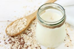 4 công thức tẩy tế bào chết tự nhiên giúp làm mờ da rám nắng