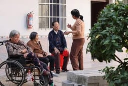 Tết Nguyên đán ở làng quê: 4 kiểu người dễ bị “khinh bỉ”, nên nhận biết sớm để tránh xa