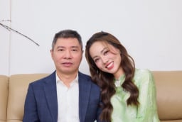 Vợ NSND Công Lý tiết lộ số tiền kiếm được trong ba tháng