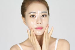 4 thói quen đơn giản giúp làn da cải thiện rõ rệt sau vài tháng nếu duy trì đều đặn