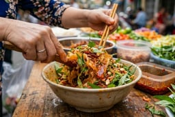 Công thức bánh tráng trộn “ăn là ghiền”: Cách làm đơn giản mà ai cũng mê