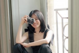 Song Hye Kyo gây sốt với kiểu tóc ngắn giúp gương mặt thanh thoát và trẻ trung hơn ở tuổi 45