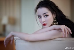 Bí quyết giữ gìn nhan sắc của Địch Lệ Nhiệt Ba: Không cần cầu kỳ vẫn duy trì làn da rạng rỡ