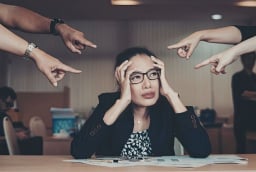 Cảm xúc tiêu cực có đang cảnh báo sức khỏe tinh thần suy giảm?