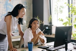Phụ nữ kiếm tiền như thế nào sau nhiều năm làm nội trợ toàn thời gian?