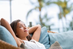 Phụ nữ yêu bản thân: Chìa khóa cân bằng sức khỏe và hạnh phúc đời sống