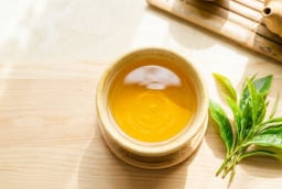 Mỗi ngày uống một cốc nước chè xanh, cơ thể nhận được 5 lợi ích đặc biệt này