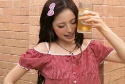 4 mẫu kẹp tóc đậm chất Y2K đang 'gây sốt', giúp nâng tầm diện mạo chỉ trong vài phút