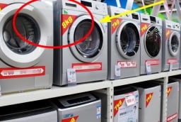 Khối lượng quần áo 7kg, 8,5kg, 10kg... trên máy giặt là tính đồ khô hay đồ ướt?