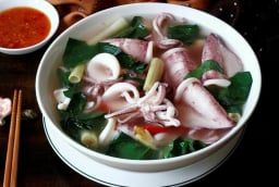 Nên hấp hay luộc mực để thịt giòn, săn chắc, ngọt tự nhiên ?