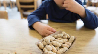 Cho trẻ ăn vài hạt đậu phộng trước khi đi ngủ, trẻ lớn nhanh như thổi, IQ cao vượt trội