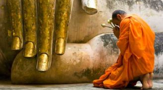 Phật dạy: Con người muốn buông được phiền não, phải dứt bỏ 3 nghiệp chướng này