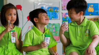 Đảm bảo việc uống sữa học đường đầy đủ cho học sinh khi tựu trường