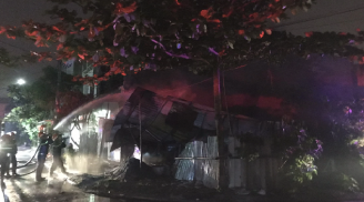 Cháy lớn tại kho để xe đồ chơi ở Đà Nẵng