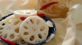 Nấu củ sen trắng giòn, để mấy cũng sợ thâm đen cứ cho thêm một thứ này vào