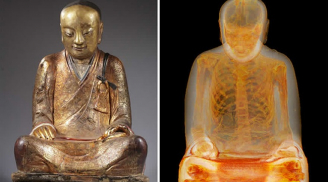 Phát hiện ra bộ xương người nằm bên trong bức tượng Phật 1.000 năm tuổi