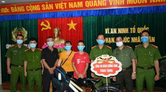 Cậu bé đạp xe từ Hà Giang xuống Hải Phòng thăm mẹ làm công nhân