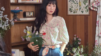 Gong Hyo Jin 41 tuổi vẫn chẳng ngại diện đồ hoa lá nhờ loạt bí quyết trẻ trung sau