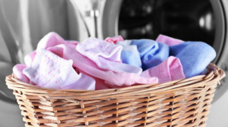 Mẹo nhỏ giúp quần áo giặt xong luôn sạch và thơm dù mùa đông thiếu nắng