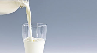 Trẻ uống sữa trước khi ngủ tăng chiều cao vượt trội nhưng cần tránh 5 sai lầm kẻo phản tác dụng