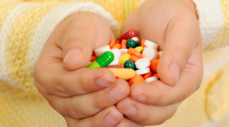 Bác sĩ cảnh báo: Cha mẹ tuyệt đối không cho trẻ mắc Covid-19 dùng loại thuốc này