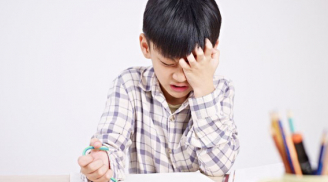 4 thói quen tai hại thường thấy ở trẻ kém thông minh, bố mẹ cần chỉnh sớm cho con