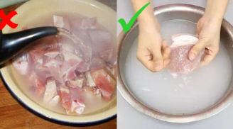 Thịt lợn chỉ rửa với nước không thể hết bụi bẩn, ngâm trong thứ này 10 phút là sạch bong
