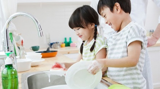 Nghiên cứu của ĐH Harvard: Trẻ thường xuyên làm việc nhà dễ thành công hơn trong tương lai