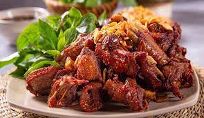 Cách làm ngan cháy tỏi ngon bá cháy, mùi thơm lừng, chấm với nước mắm gừng pha kiểu này càng tuyệt đỉnh