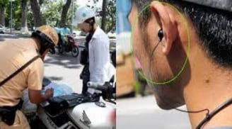 Đeo tai nghe khi đang lái xe có bị xử phạt không, phạt bao nhiêu tiền?