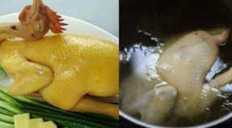 Luộc gà nên để úp hay ngửa mới đúng, tưởng đơn giản nhưng nhiều người không biết