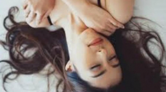 Đàn ông thích hôn chỗ nào nhất trên cơ thể phụ nữ? Vị trí cuối cùng 'cực gắt' khiến chị em điên đảo