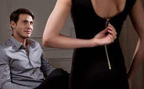 4 kiểu phụ nữ rất thích làm ''trà xanh'', dù tuổi nào cũng thích cặp kè với người thứ ba