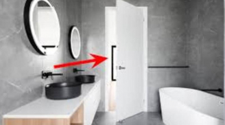 Nên đóng hay mở cửa phòng tắm sau khi sử dụng, nhiều người làm sai mà không biết