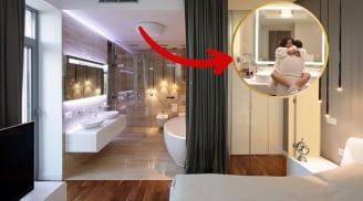 Phòng tắm nào trong khách sạn cũng lắp kính trong suốt, khách đến không biết tận dụng quá phí