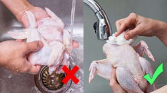Rửa thịt gà đừng để ngay dưới vòi nước, dùng thứ rẻ tiền này sạch hết lông tơ, da vàng hơn hẳn