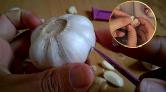 Bóc tỏi đừng vội vứt bỏ vỏ: Giữ lấy mà dùng theo cách này, tiết kiệm 1 triệu/tháng