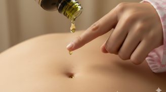 Nhỏ 1 giọt dầu gió vào rốn, tối ngủ êm ru, tránh xa bệnh tật