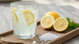 Pha nước chanh muối uống vào buổi sáng: thải độc, giảm cân nhanh gấp 2 lần