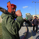Chính phủ Libya phát vũ khí cho hơn 1 triệu dân