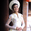 Hoa hậu Ngọc Hân đấu giá trang phục ủng hộ Nhật Bản