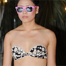 Người mẫu Việt ngực lép vẫn đua đòi diễn bikini