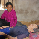 Chị dâu 82 tuổi 39 năm vò võ nuôi em chồng liệt giường ở Hà Tĩnh (II)