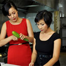 Diva Mỹ Linh chạy chợ, vào bếp hướng dẫn Hh Ngô Phương Lan làm món ăn