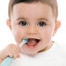 “Bật mí” cách chọn bàn chải đánh răng cho bé 1-3 tuổi
