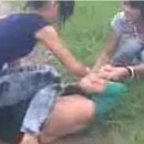 Nữ sinh bị đánh hội đồng, quay clip: Xử hành chính 8 học sinh đánh người