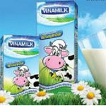 Trẻ 6 tháng tuổi sử dụng sữa bột hay sữa tươi?