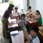 Bà giáo già nặng lòng ’gieo chữ’ cho trẻ khuyết tật