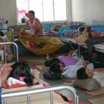 Sợ nằm gầm giường,dân Việt chi 1 tỷ USD vào viện ngoại